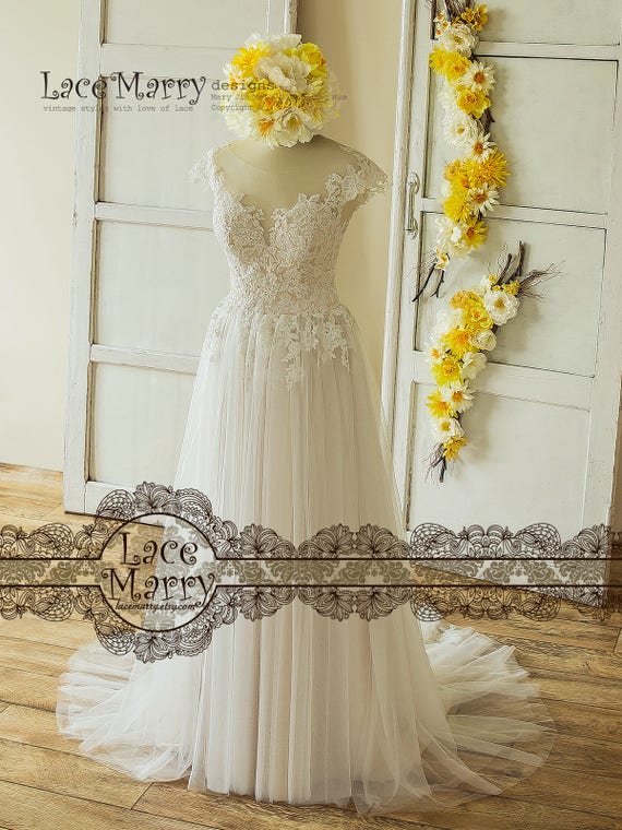 A-line Wedding Dresses Ivory Bridal Gown Lace Wedding Dress Boho