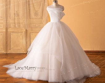 FAYE / Ballgown Wedding Dress with Strapless Folded Neckline Design, Princess Wedding Dress with Strapless Top, Organza Wedding Dress