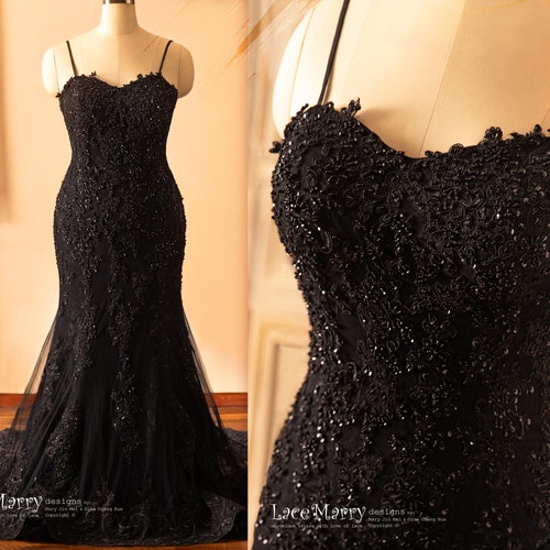 eli gown