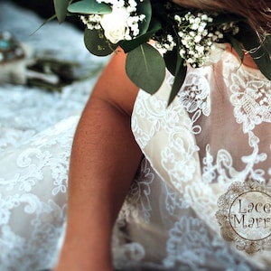 Matching Lace Boleros Custom Made Tops Wedding Dress Set Matching Flower Girl Dresses Personalized Wedding Dresses Wedding Separates