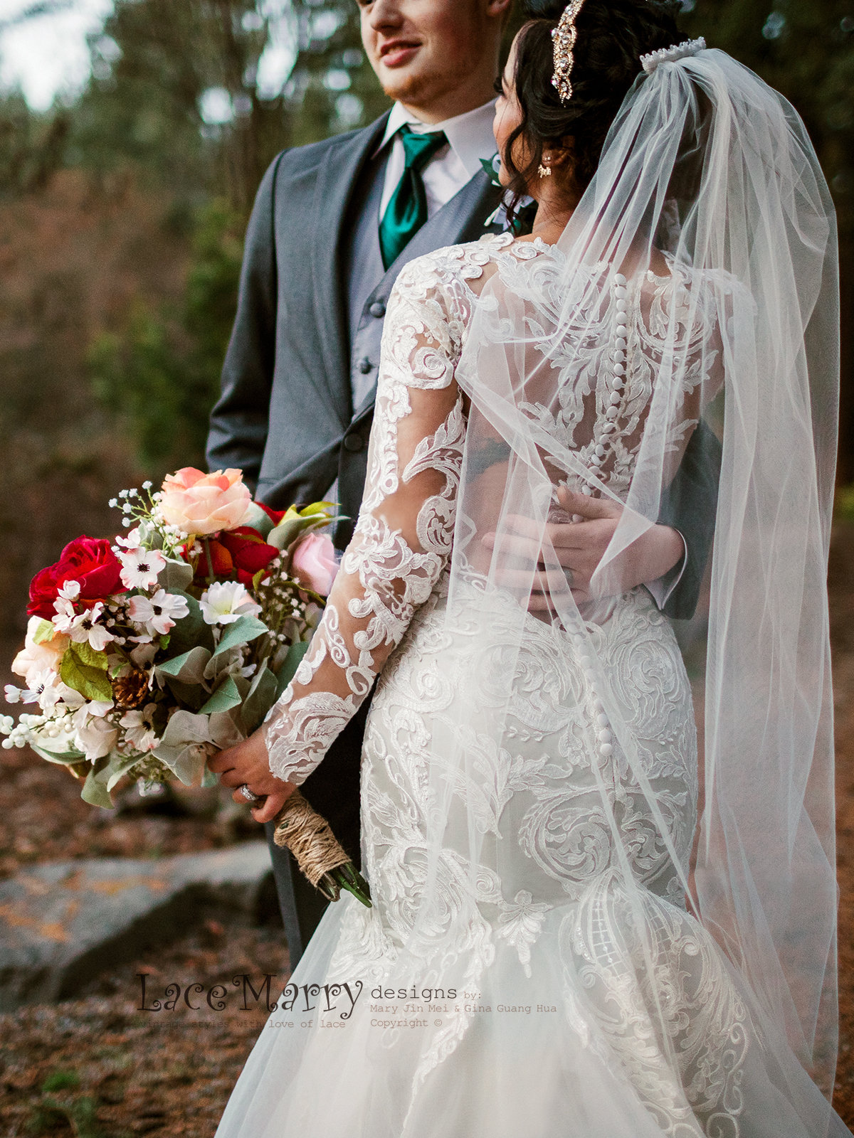 SKYE / Gorgeous Fitted Lace Wedding Dress with Long Sleeves