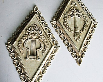 FREE SHIPPING, Pair Wall Decor, Syroco, Gold and White, Distressed Decor, Vintage, Baroque Ornate Design, Wall Plaques, French Decor