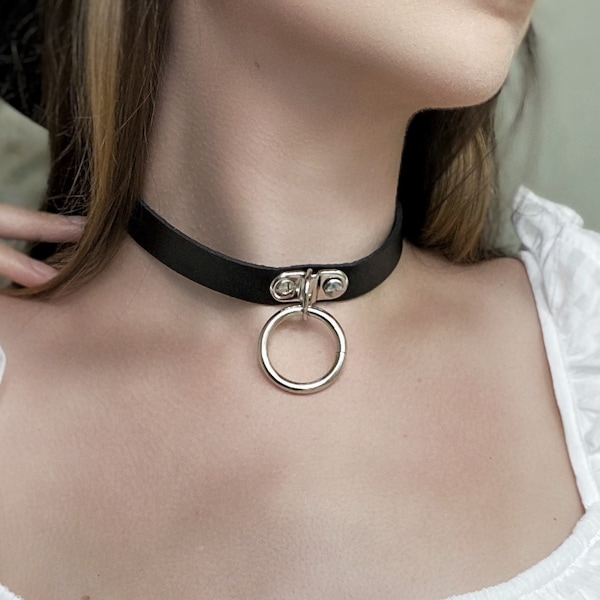 Faux Leather O Ring Choker Necklace  - Gifts For Her