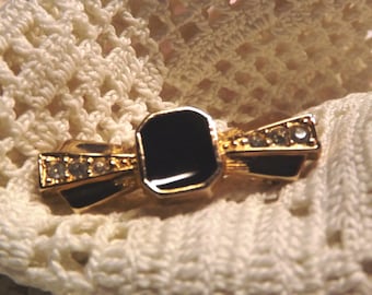 Regency Accent Pin by Amway Artistry