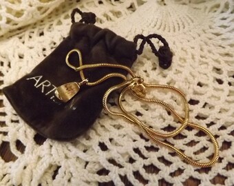 Amway Artistry Tear Drop Necklace