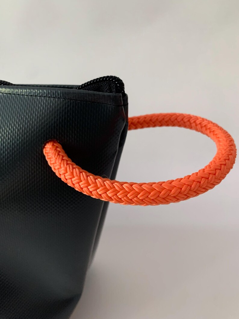 Hanging Toiletry Bag, Lunch Bag Made of Truck Tarpaulin, Maritime, Wet