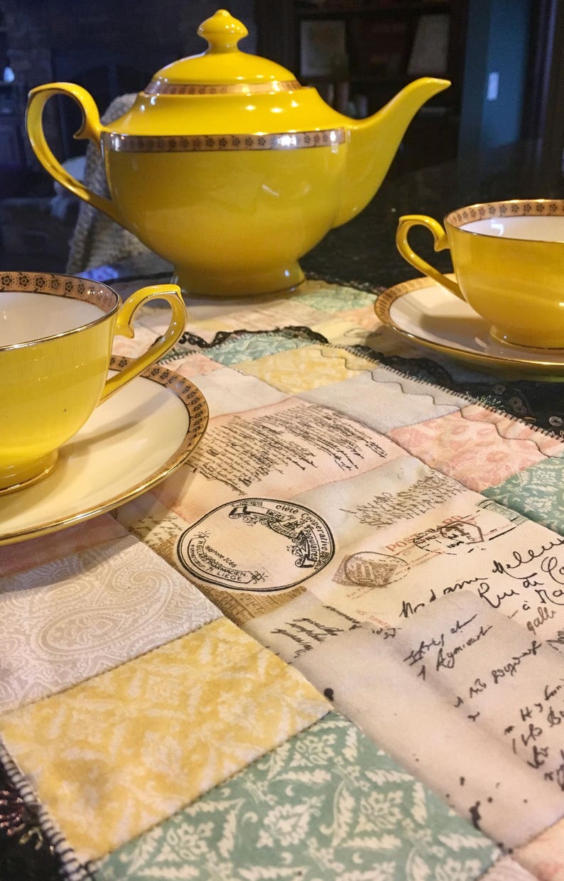 Tea time placemats