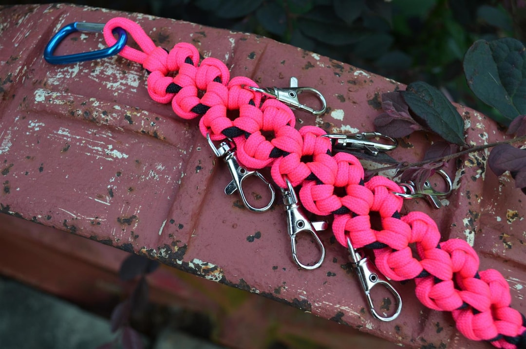 Paracord Cheer Bow Holder Etsy