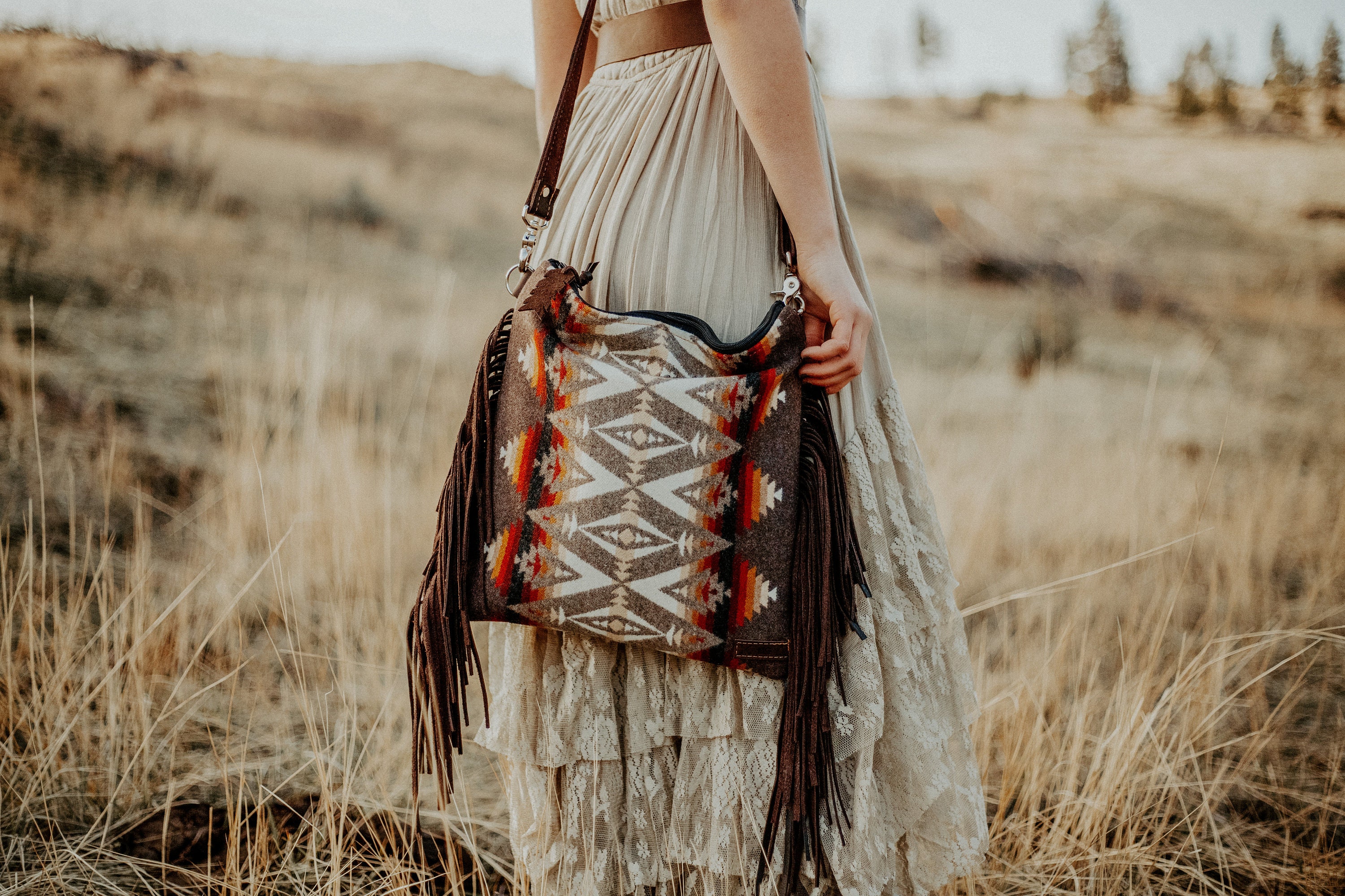 women western fashion  Western bags purses, Cowgirl accessories, Boho leather  bags