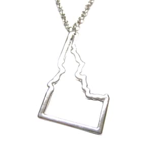 Silver Toned Idaho State Map Outline Pendant Necklace