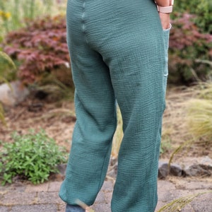 Musselinhose Damen luftige Hose aus Musselin PumpHose smaragd grün Sommerhose weite hose culotte Damen Größe 34 bis 46 Bild 7