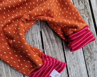 Broekjes, pompbroekjes voor baby's en kinderen, babybroekjes, zachte broekjes, groeibroekjes voor baby's, broekjes van zacht sweat, roestrood oranje, kinderbroekjes