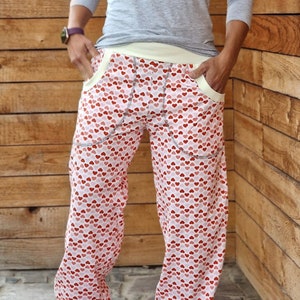 Pantalon de yoga coeurs rétro pour femme long avec un motif amusant pantalon de sport pour femme pantalon de pompage avec poches coeurs pantalon en jersey copieux
