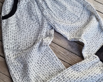 Muslin pants for women | airy pants made of muslin | pump pants | white black patterned summer pants | wide pants | culottes for women size 34 to 50