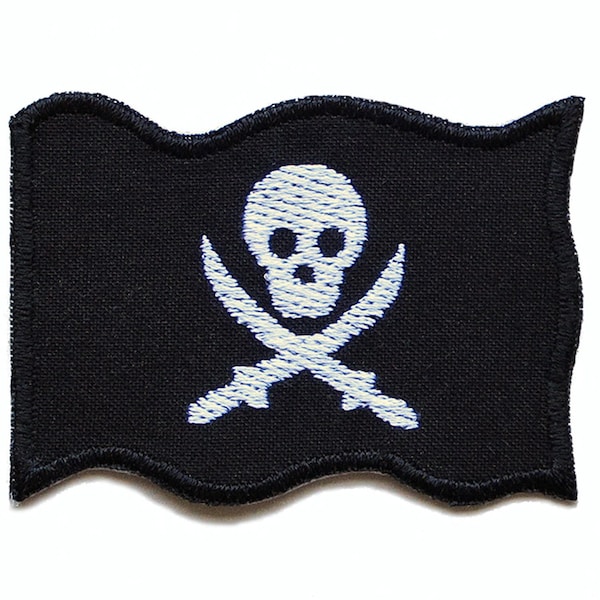 Piratenflagge Aufnäher mit Totenkopf gestickt, 7 x 5 cm, Piraten Bügelbild, Flicken zum aufbügeln für Kinder