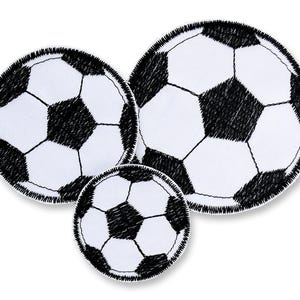 3 Fußball Aufnäher zum aufbügeln, Set Fussball Flicken für Kinder, Accessoire für DIY Schultüte, Sport Patches
