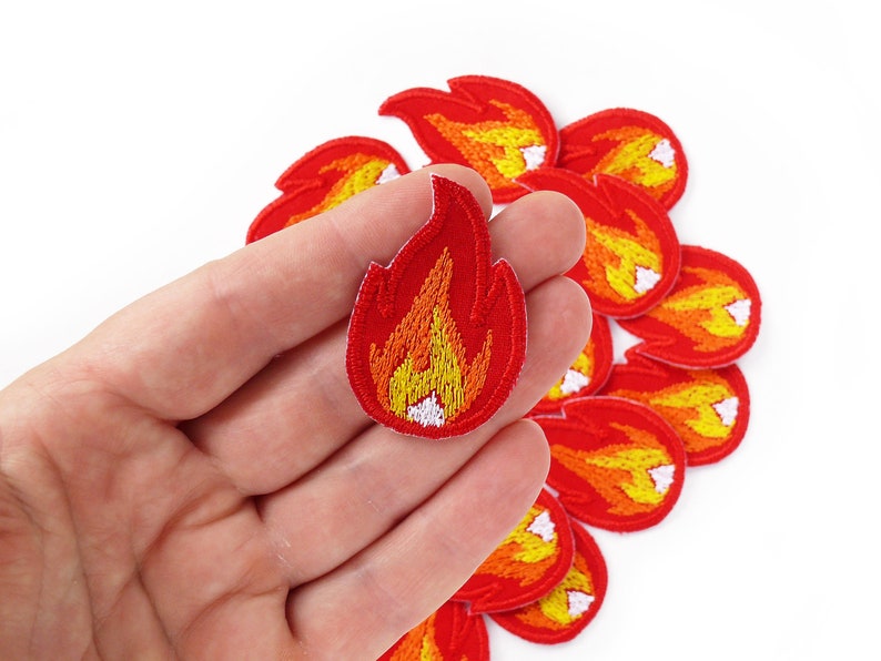 Parche de llamas mini parche de fuego, 4,5 cm, parche termoadhesivo accesorio, parche termoadhesivo imagen 1