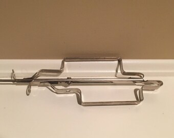 Item131 ~Winderart No. 3 -E.Z. Automatic Hook Rug Needle~ Rug Hooking Tool~ Tool~Vintage Tool~ Craft Tool~Latch Hook