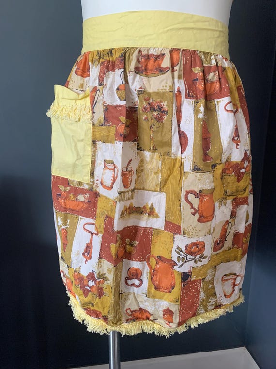Vintage apron, Short retro apron, apron with fringe, Happy Days View 3