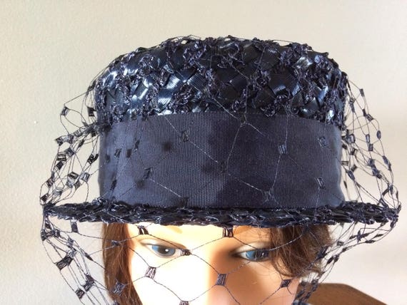 New True Vintage Women's Hat, Straw Sailor Hat, N… - image 3