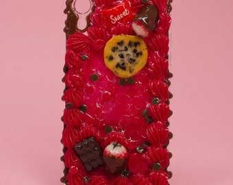 Pre-made: iPhone XR - Chocolate Strawberry Valentine's Day Sweets Cake Phone Case