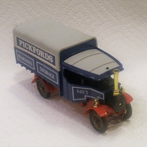Vintage Matchbox Models of Yesteryear /  #Y27 1922 Foden C Type Steam Wagon / Advertising Pickfords / 1984 Issue / Very Clean / Collectible