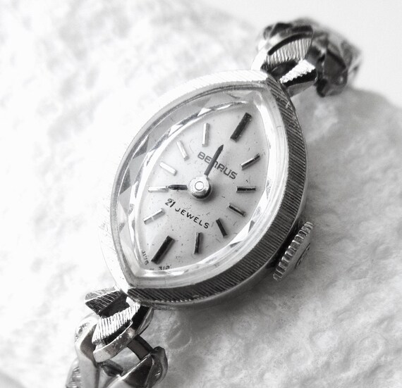 benrus 21 jewels ladies watch