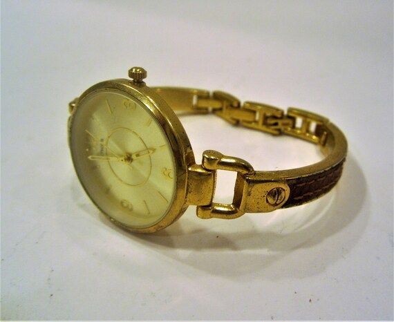 Vintage Women's Watch /  by CHICOS / Gold finish … - image 3