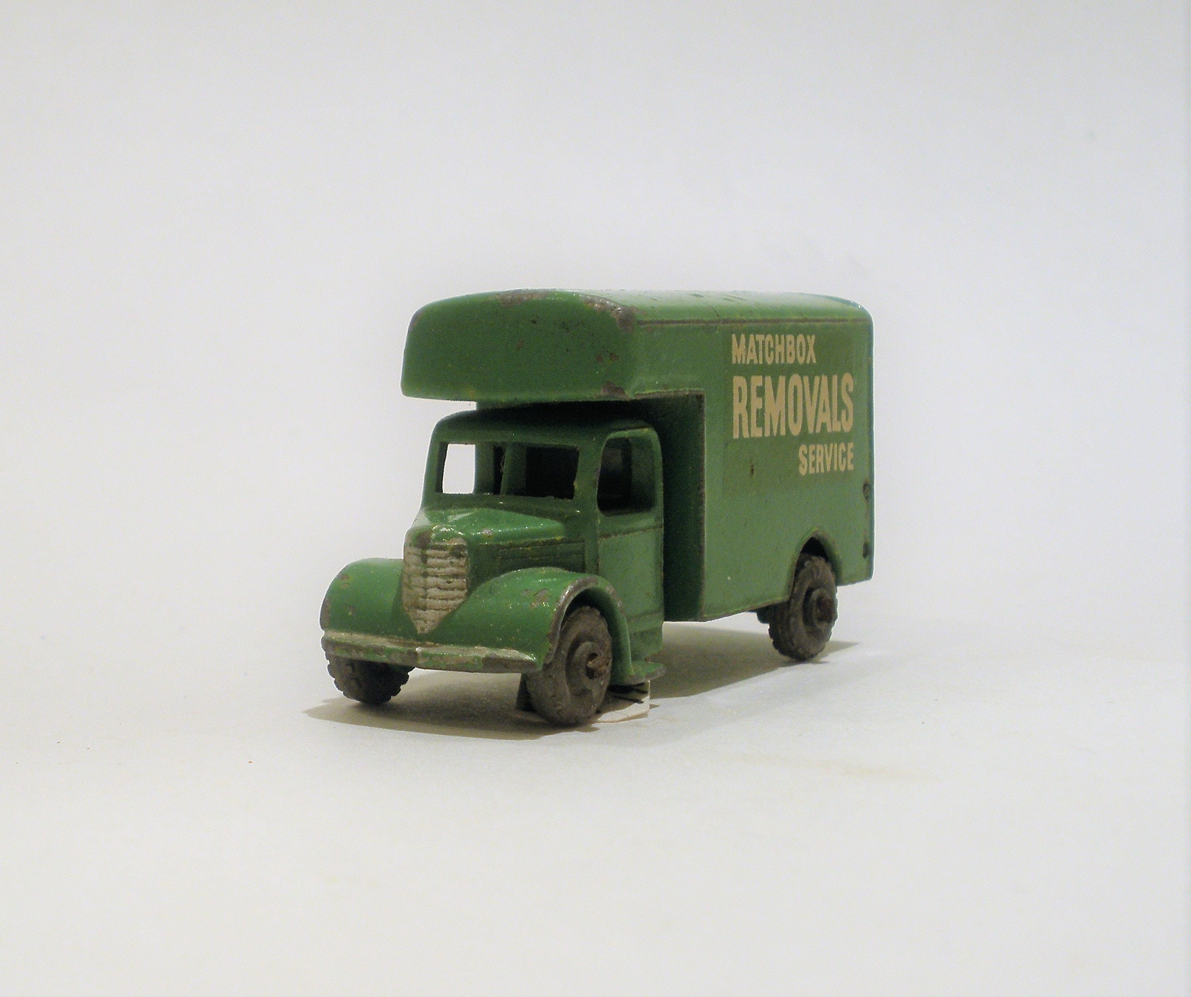 ミニカー MATCH BOX No.17 BEDFORD VAN REMOVALS Vintage Matchbox Van / #17B-1 Bedford Removals Van / Made in