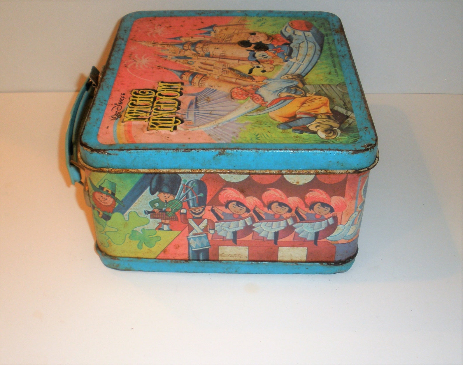 1979 Aladdin Lunch Box / Walt Disney's Magic Kingdom / Etsy