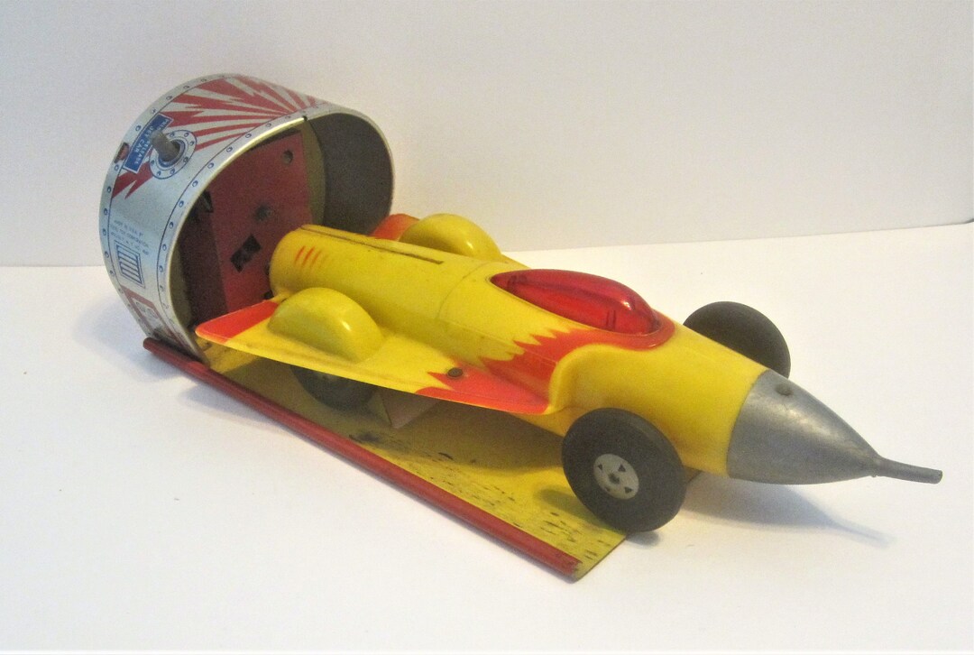 Turbo Jet Car 4867 / Made in USA by Ideal Toy Company / Issued 1950s