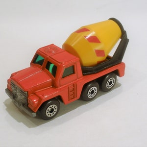 Vintage Matchbox Superfast / MB19C-1 Cement Truck / All Original / Issued 1976 / Made in England / NOS No Box / Collectible / Gift Item