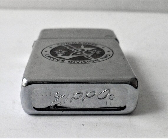 1967 ZIPPO Slimline Lighter / Military Logo / Commander Carrier 