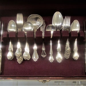 George & Martha Sterling Set / Comlete 53 Piece Set / by Westmoreland Crafted by Wallace Silversmiths / Pristine Condition / ON SALE