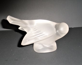 frosted art glass sparrow,signed,head up made in France Lalique frosted art glass sparrow,signed,head up made in France Lalique