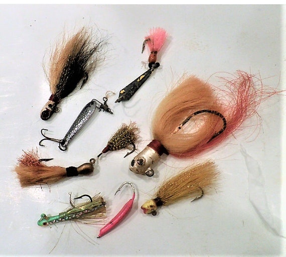 Vintage Jigs & Misc. / Nice Variety of 9 Lures / for All Types of