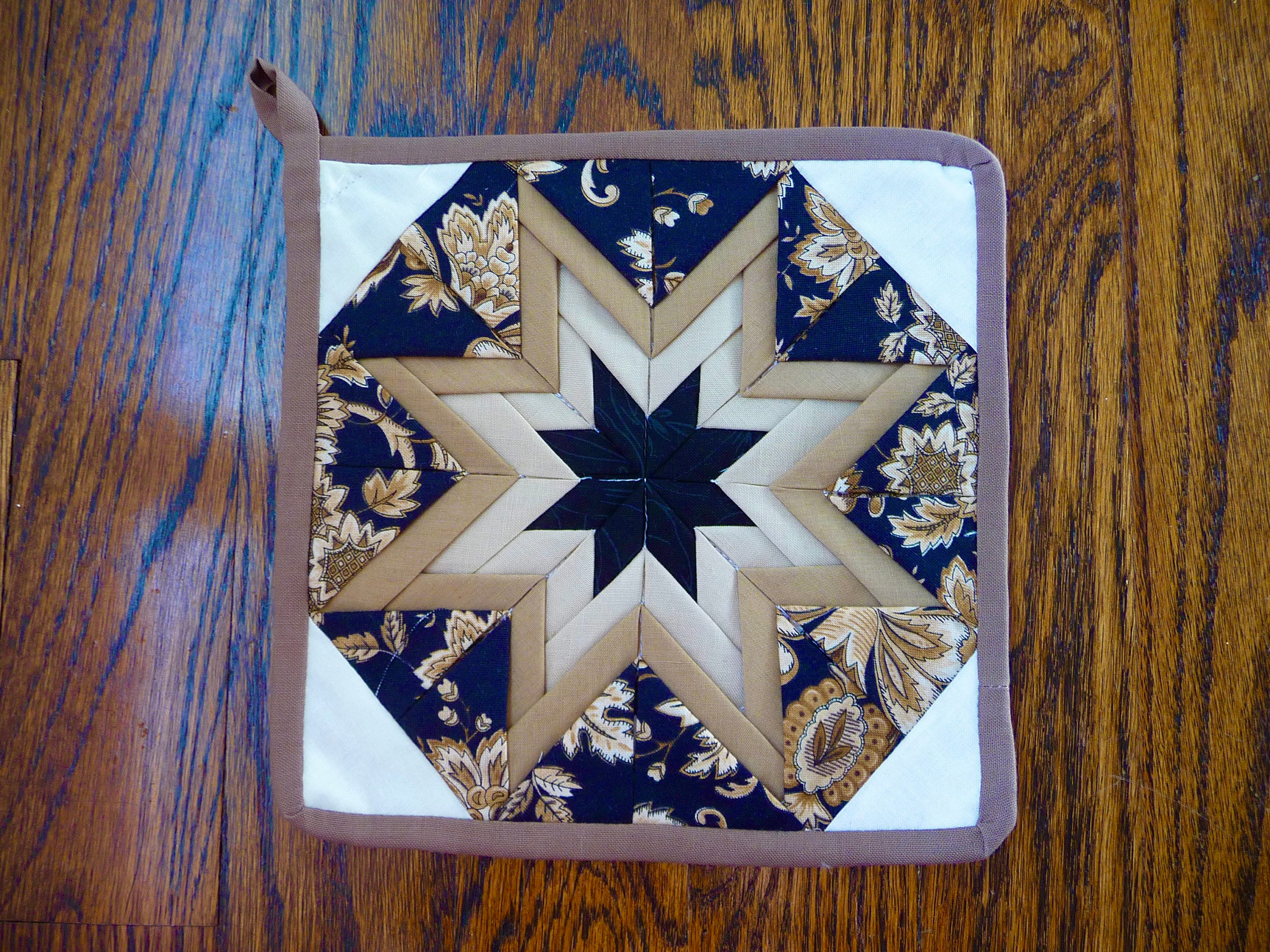 Pair of Amish Folded Star Potholders - Etsy