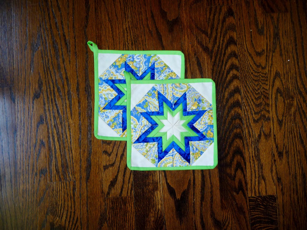 Pair of Amish Folded Star Potholders - Etsy