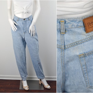 Women&#39;s Vintage 90s Distressed Chaus Sport Light Blue Acid Stone Wash Denim High Rise Tapered Leg Mom Jeans // 30 x 30