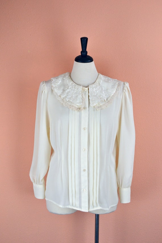 Women's Vintage 90s Cream Sheer Chiffon Lace Trim… - image 2