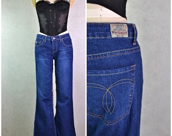 Women's Vintage Y2K Paris Blues Dark Blue Wash Low Rise Hip Hugger Bell Bottom Jeans with Whiskering // Size 11