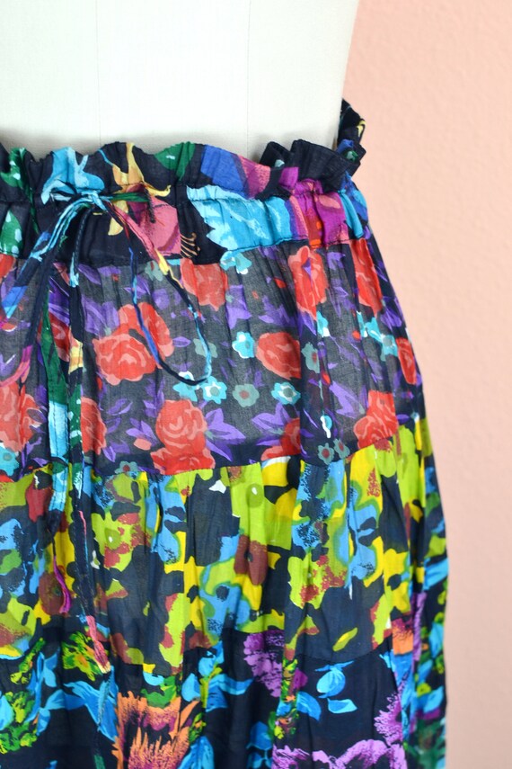 Women's Vintage 90s Bright Floral Sheer Paper-Thi… - image 7