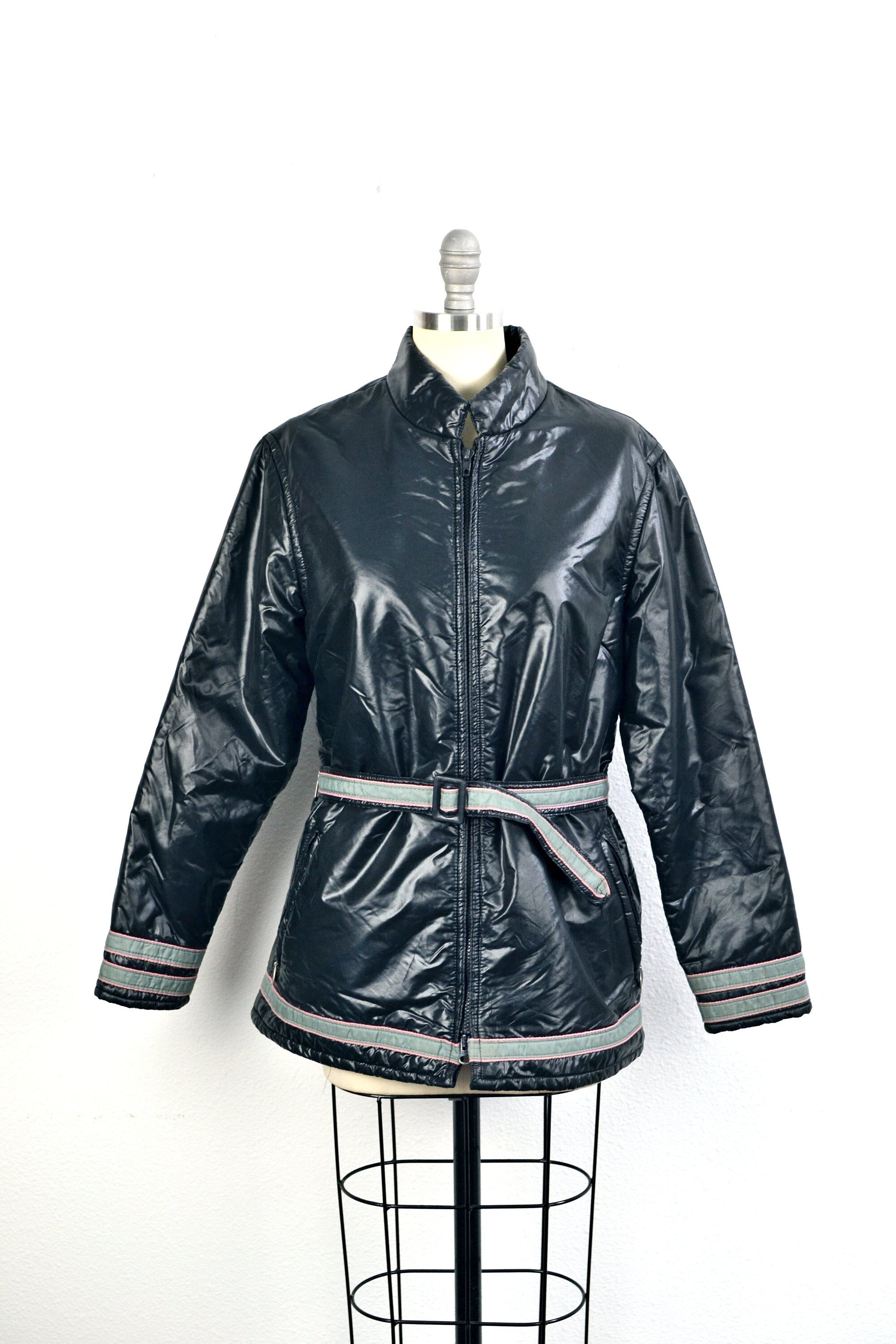 Women's Vintage 60s 70s Sportcaster Ski Fashions Shiny Black Warm