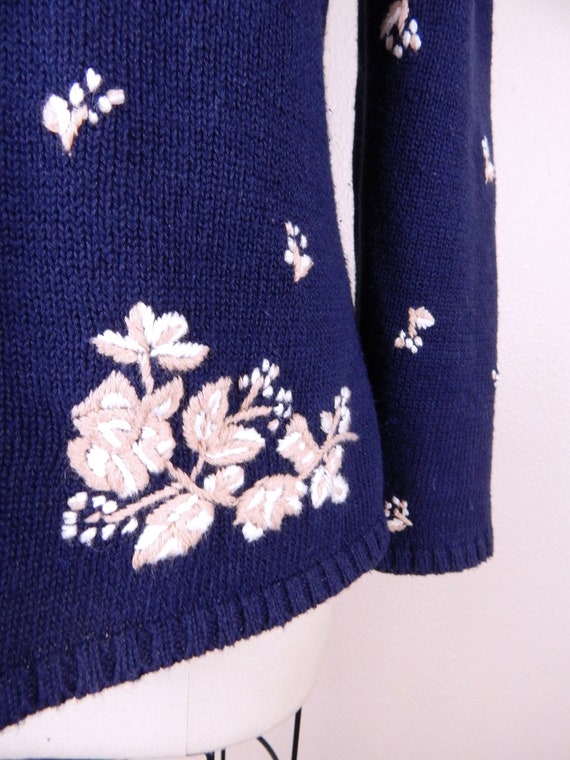 Women's Vintage 90s Navy Blue Hand Embroidered Be… - image 8