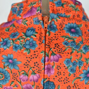 Women's Vintage 60s 70s Montgomery Ward Bright Orange Purple Blue Floral Drop Waist Short Sleeve Dress with Pockets // Size M image 10