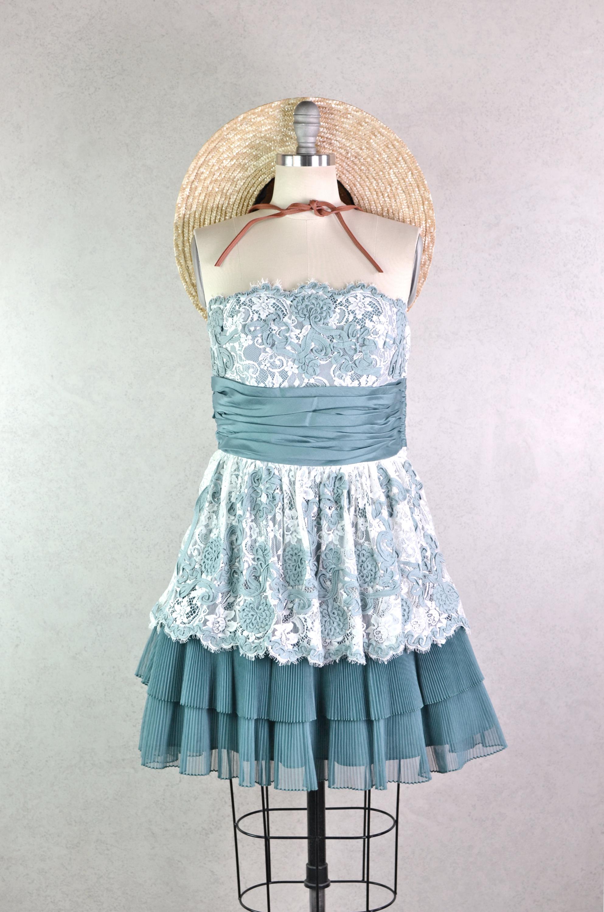 Women's Vintage Y2K Betsey Johnson Teal Satin Bow Pleated Chiffon & White  Lace Ribbon Embroidered Tiered Strapless Party Dress / Size 10 - Etsy Israel