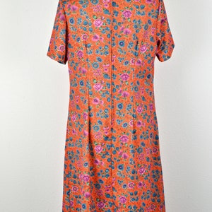 Women's Vintage 60s 70s Montgomery Ward Bright Orange Purple Blue Floral Drop Waist Short Sleeve Dress with Pockets // Size M image 5