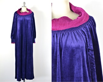 LAST CHANCE Women's Vintage 70s R. Michael Alan Royal Purple Magenta Velour Cowl Neck Long Sleeve Pullover Maxi Nightgown Robe w/ pockets