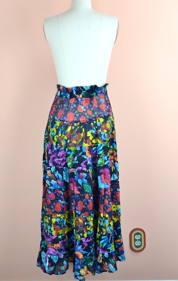 Women's Vintage 90s Bright Floral Sheer Paper-Thi… - image 5