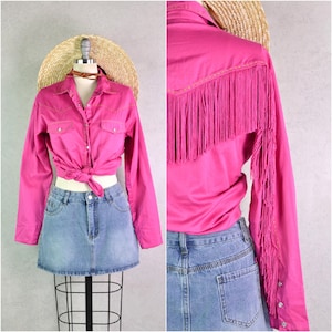 Women&#39;s Vintage Y2K NWT Barbiecore Bright Pink Lime Green Stitched Cotton Fringe Pearl Snap Button Western Blouse by Adobe Rose // S